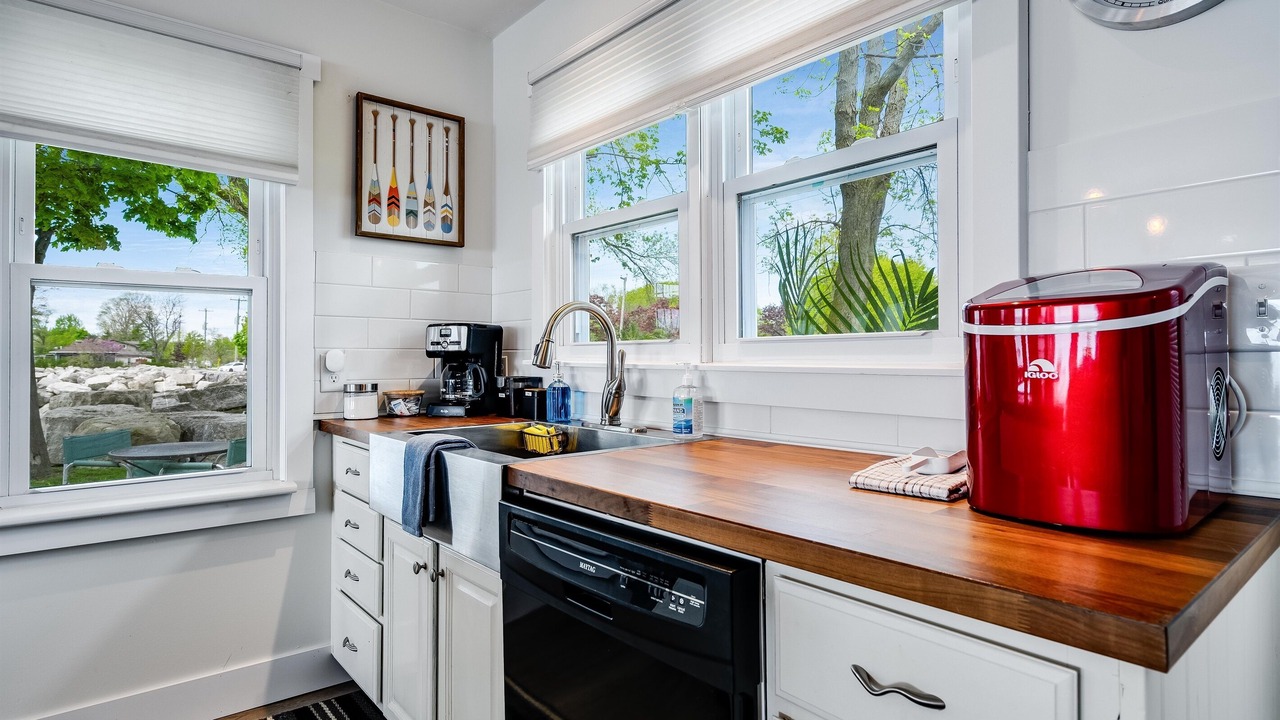 Photo of Kitchen in Leamington