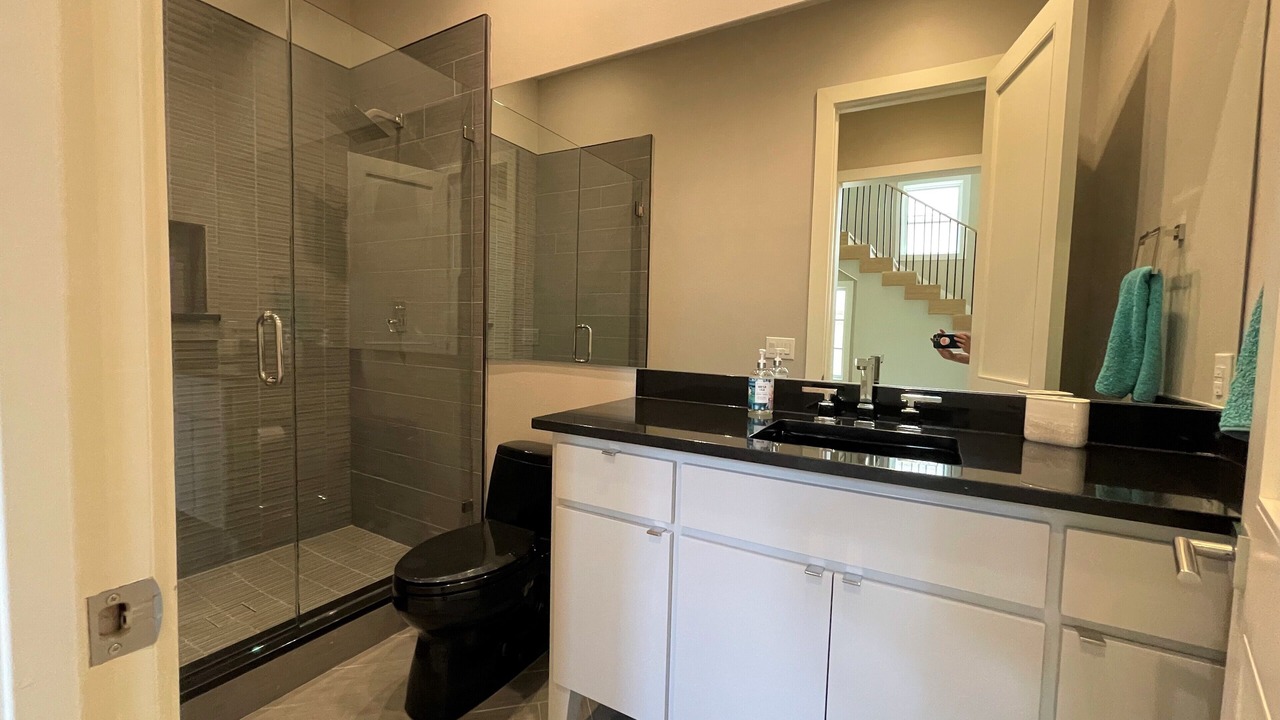 Photo of Bathroom in Park Cities