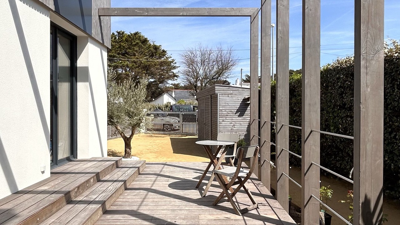 Photo of Patio Balcony in Batz-sur-Mer