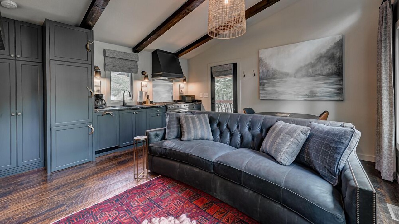 Photo of Livingroom in Cashes Valley