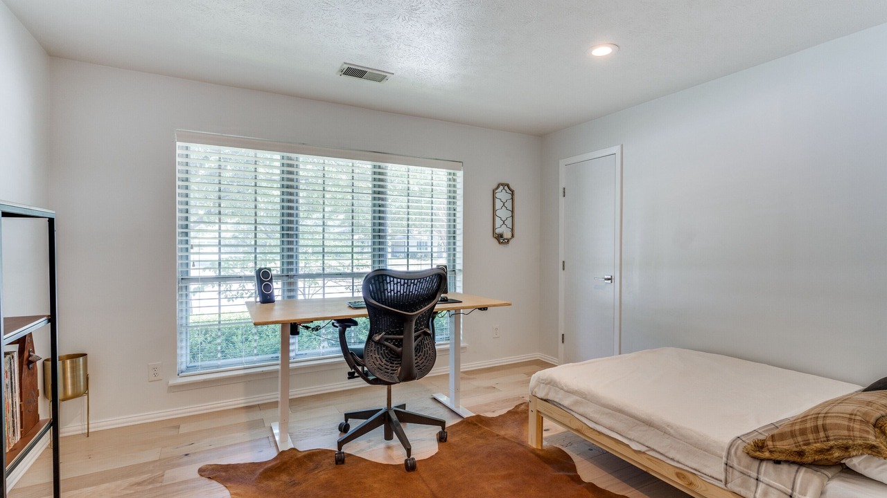 Photo of Bedroom in Lakewood