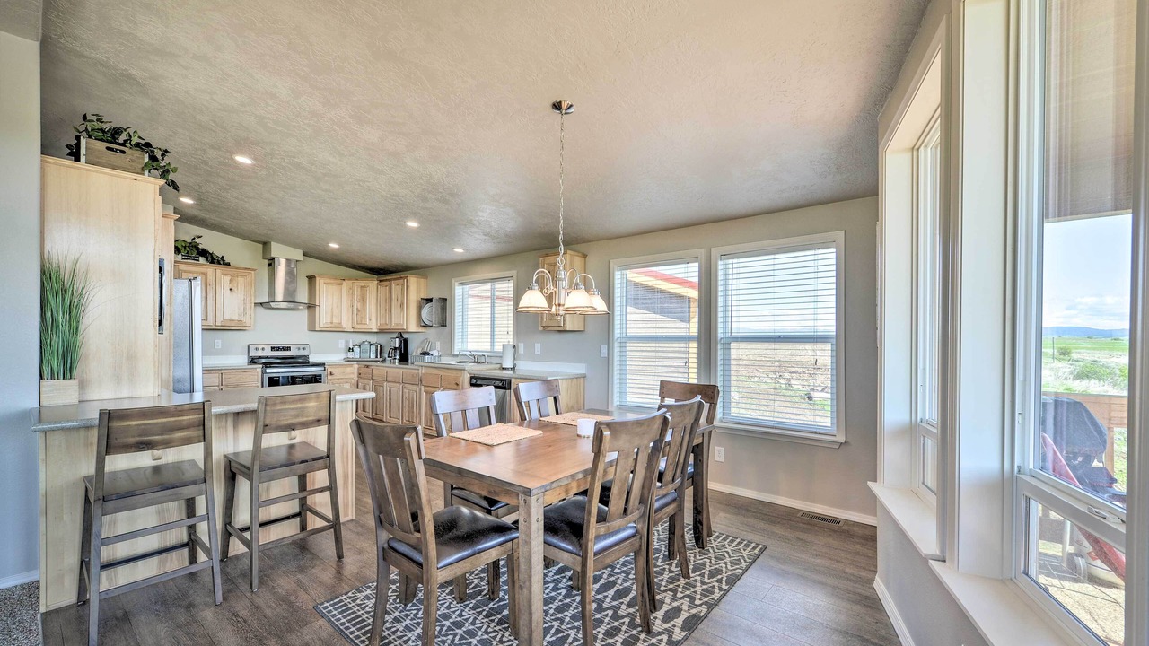 Photo of Others in Ashton