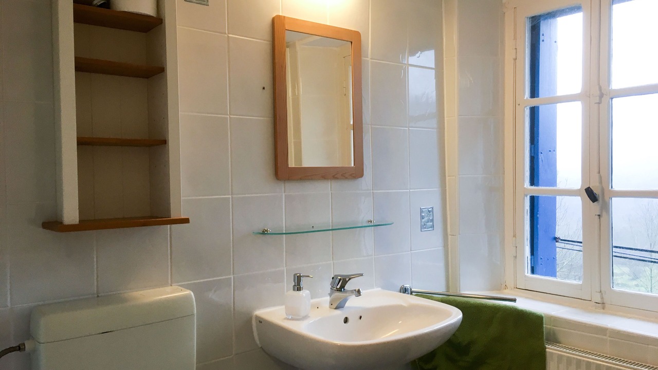 Photo of Bathroom in Fraisse-sur-Agout