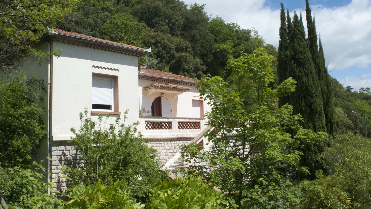 Photo of Outdoor in Meyrannes