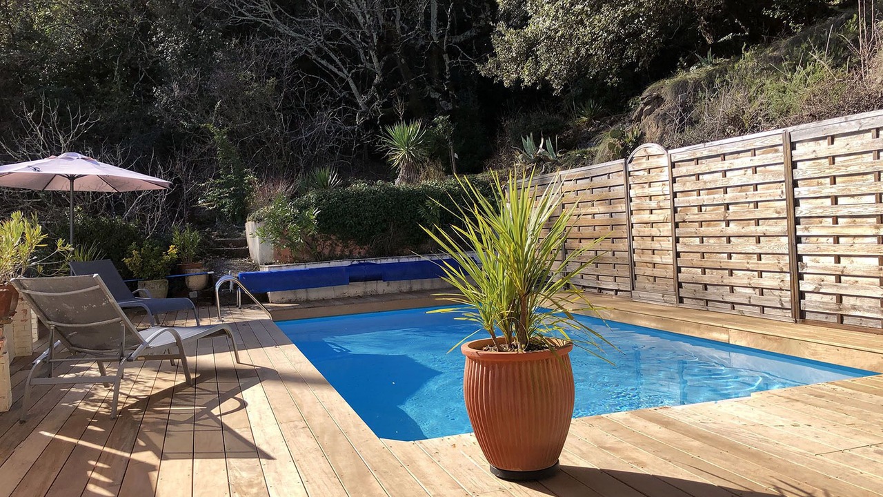 Photo of Outdoor in Meyrannes