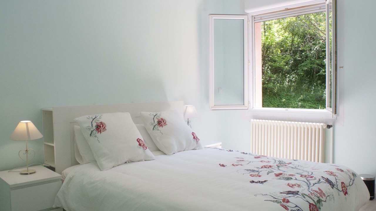 Photo of Bedroom in Meyrannes