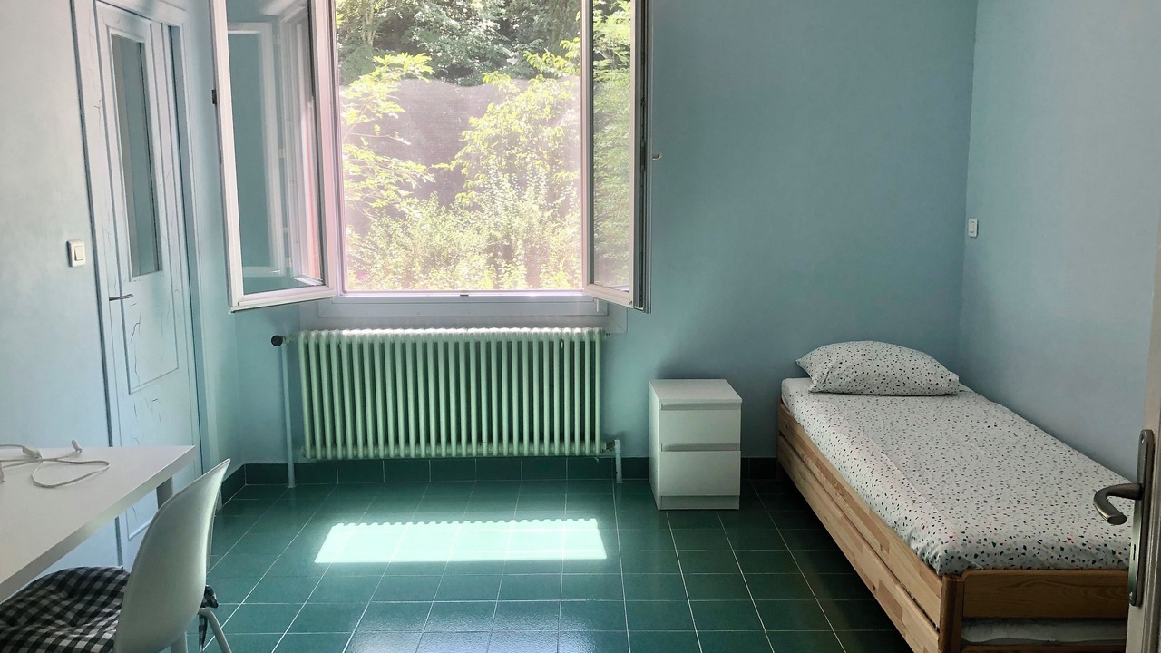Photo of Bedroom in Meyrannes
