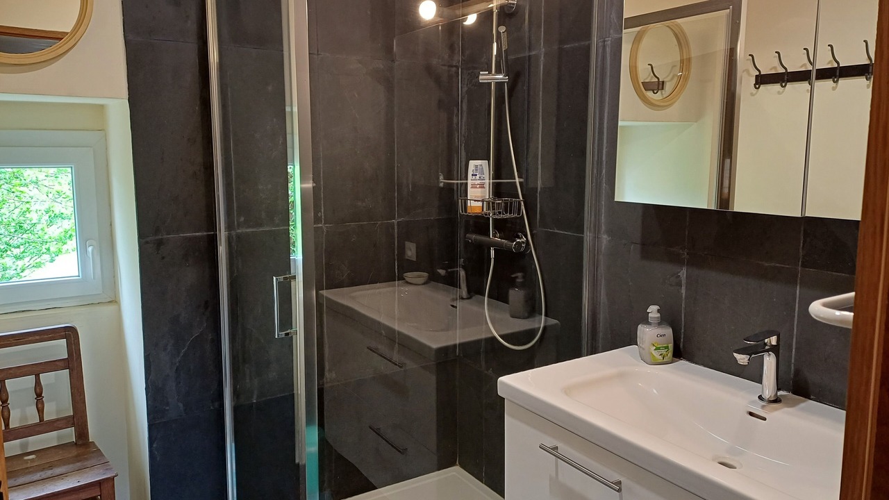 Photo of Bathroom in Ahuille