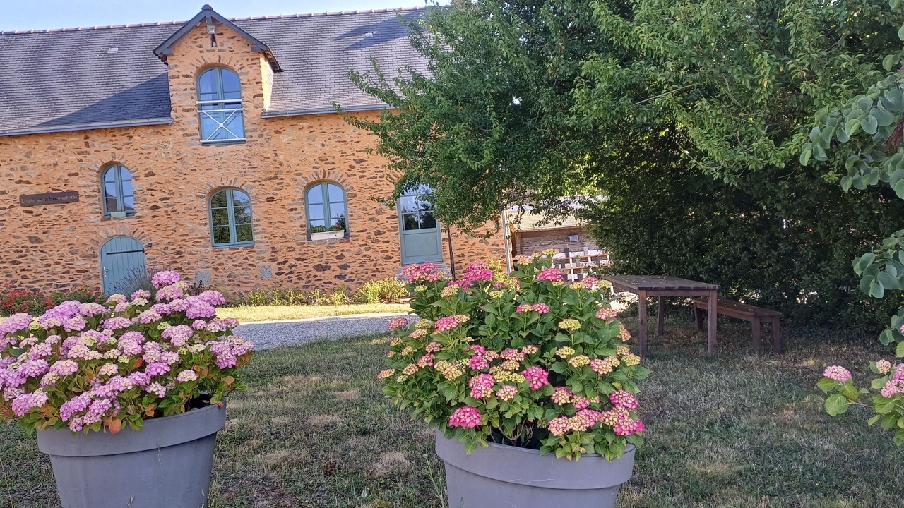 Photo of Outdoor in Ahuille