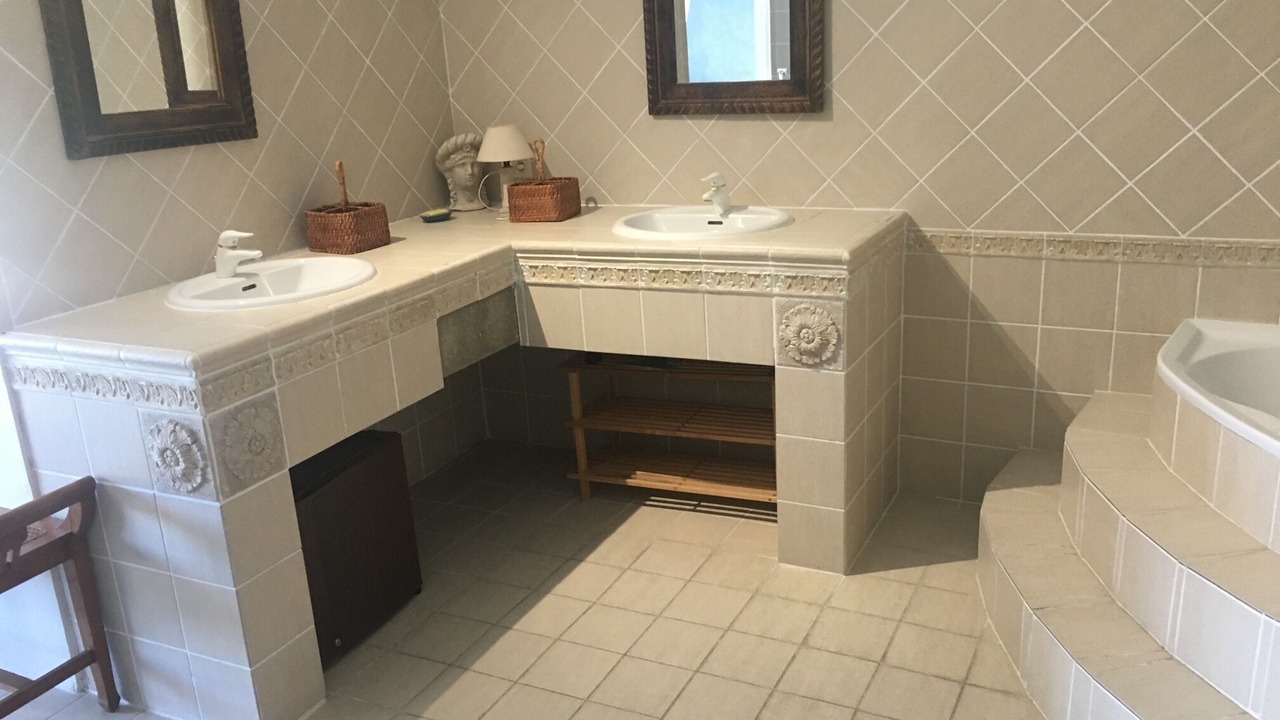 Photo of Bathroom in Saint-Martin-d'Ardeche