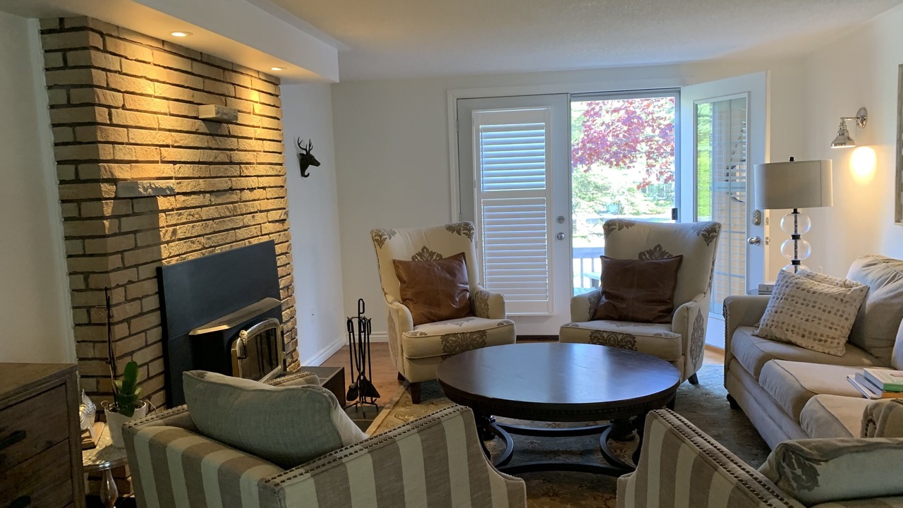 Photo of Livingroom in Lambton Shores