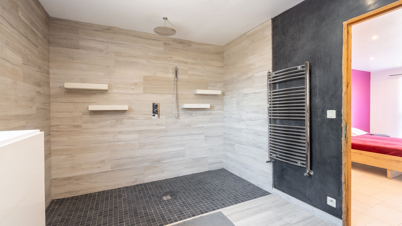 Photo of Bathroom in Grignan