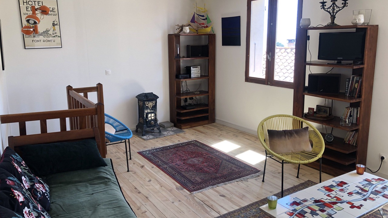 Photo of Livingroom in Montalba-le-Chateau