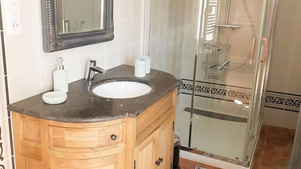 Photo of Bathroom in La Cadiere-et-Cambo