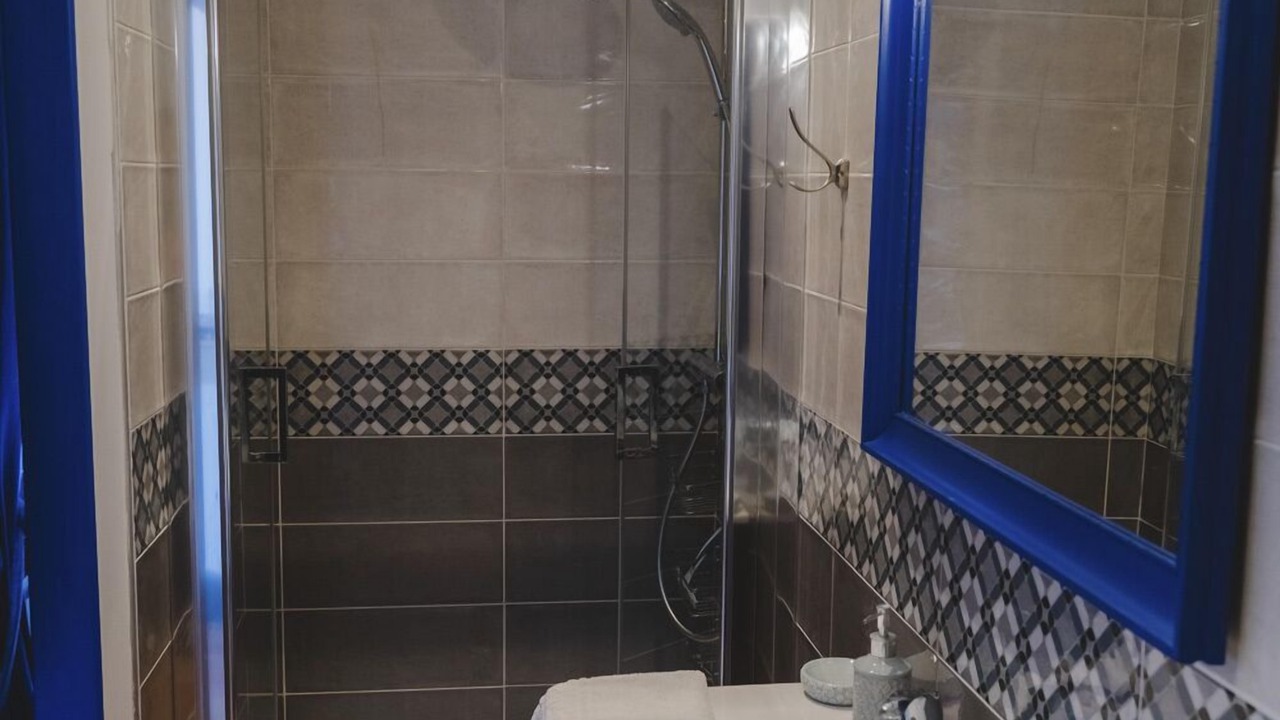 Photo of Bathroom in La Cadiere-et-Cambo