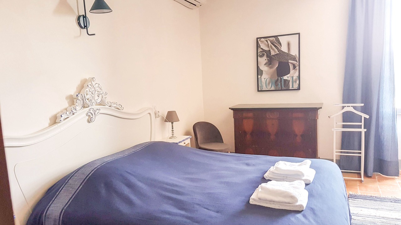 Photo of Bedroom in La Cadiere-et-Cambo