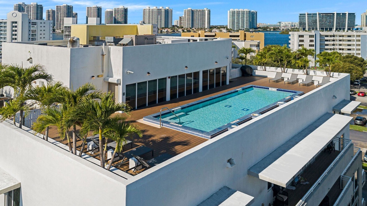 Photo of Outdoor in Sunny Isles Beach