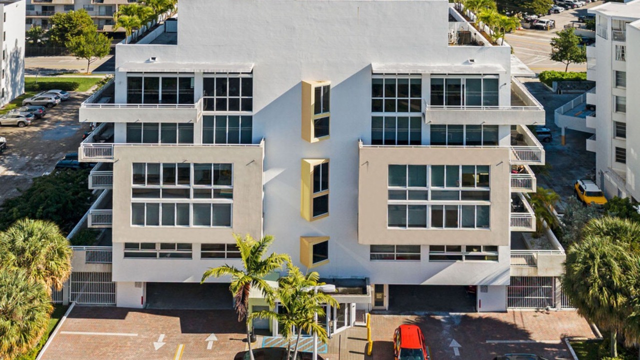 Photo of Outdoor in Sunny Isles Beach