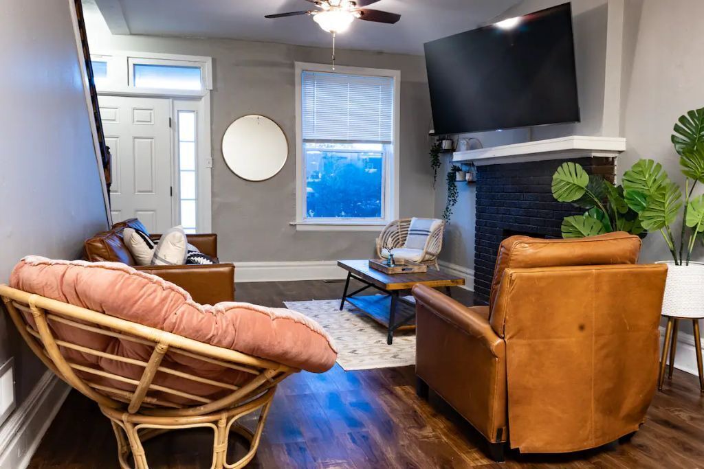 Photo of Livingroom in St. Louis