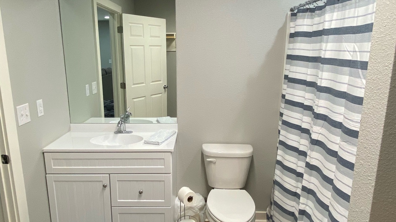 Photo of Bathroom in Zavalla