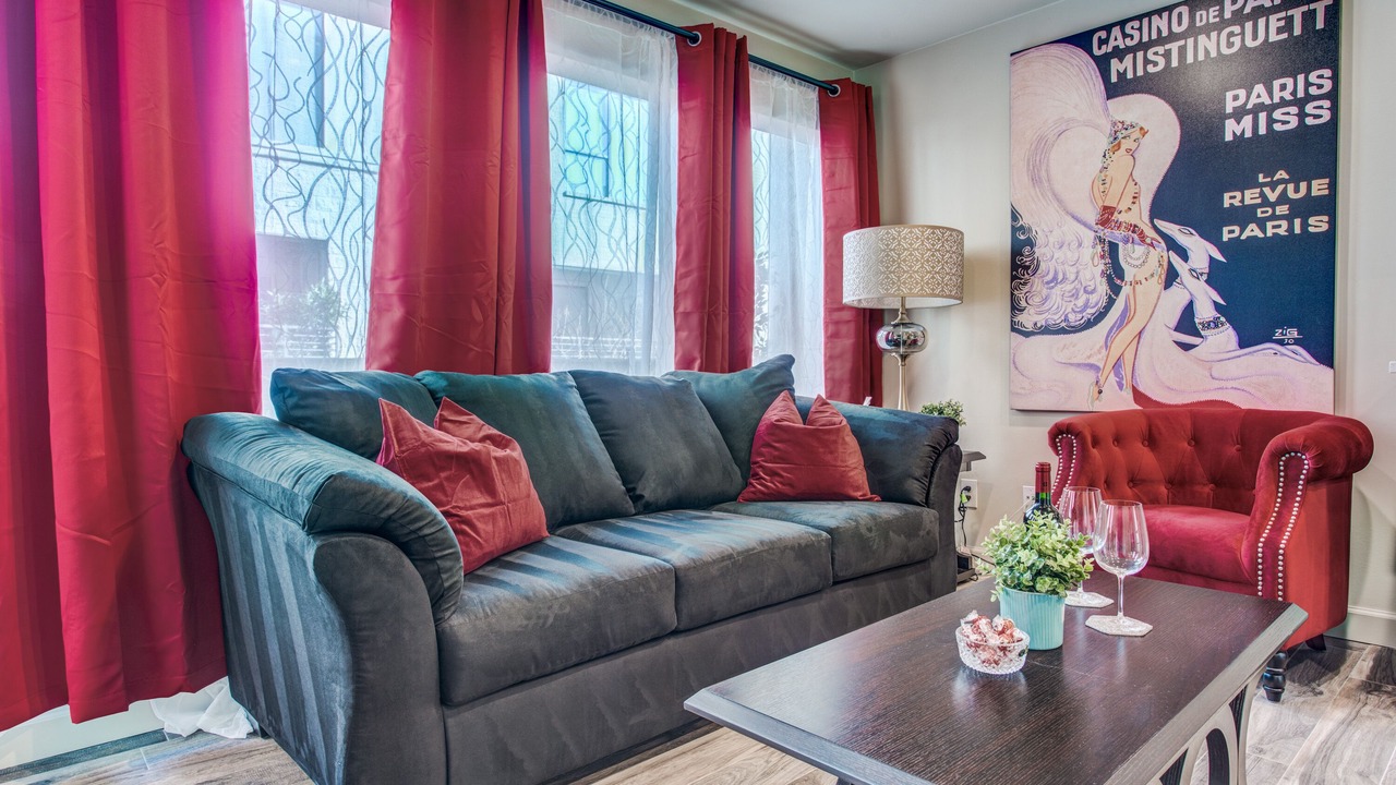 Photo of Livingroom in Oak Lawn