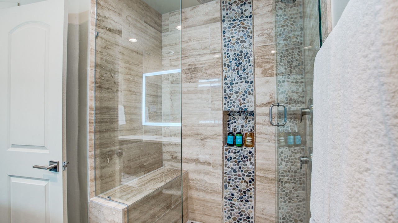 Photo of Bathroom in Oak Lawn