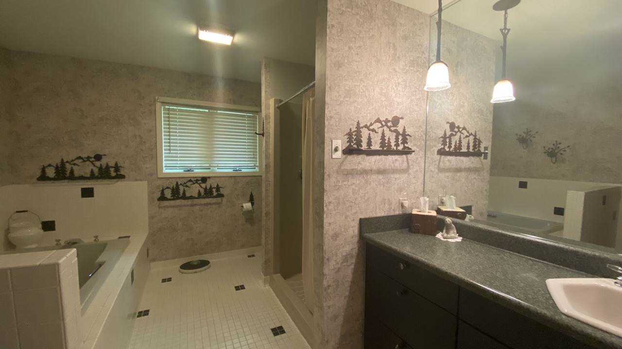 Photo of Bathroom in Onaway