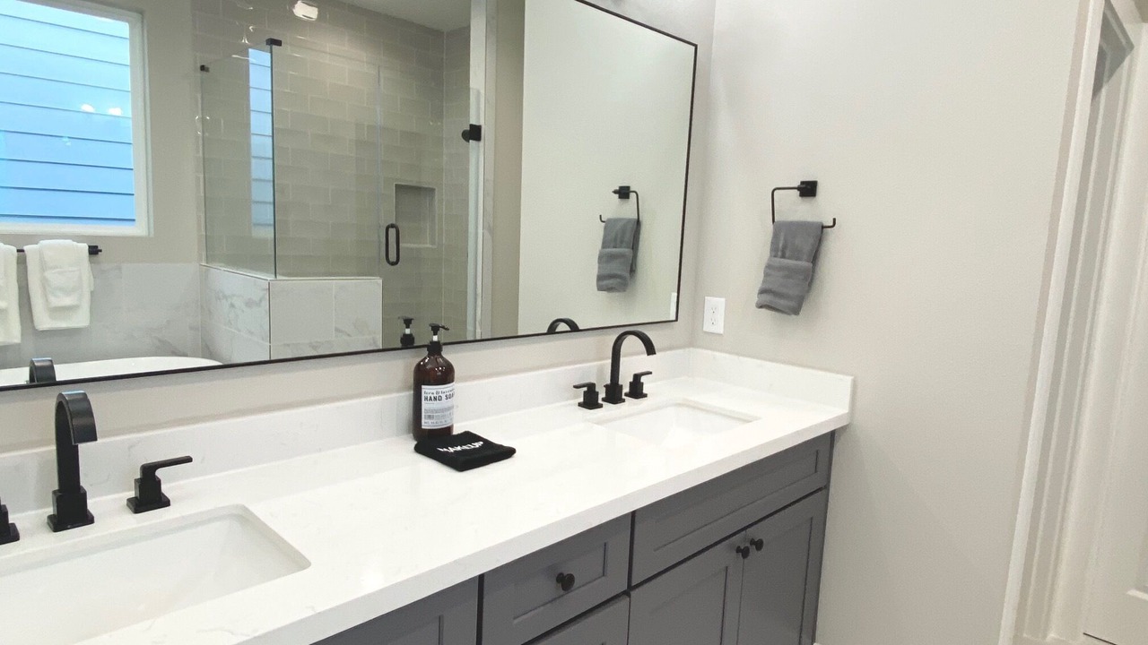 Photo of Bathroom in Lawndale/ Wayside