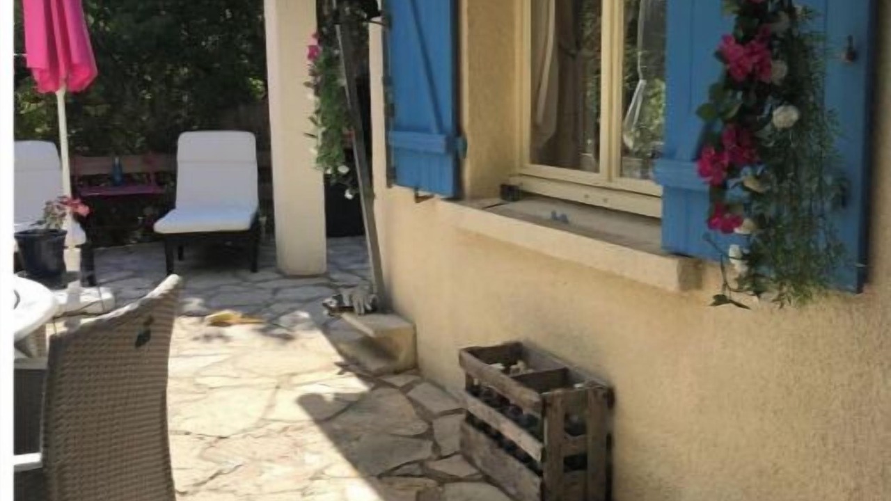 Photo of Patio Balcony in Vacquieres