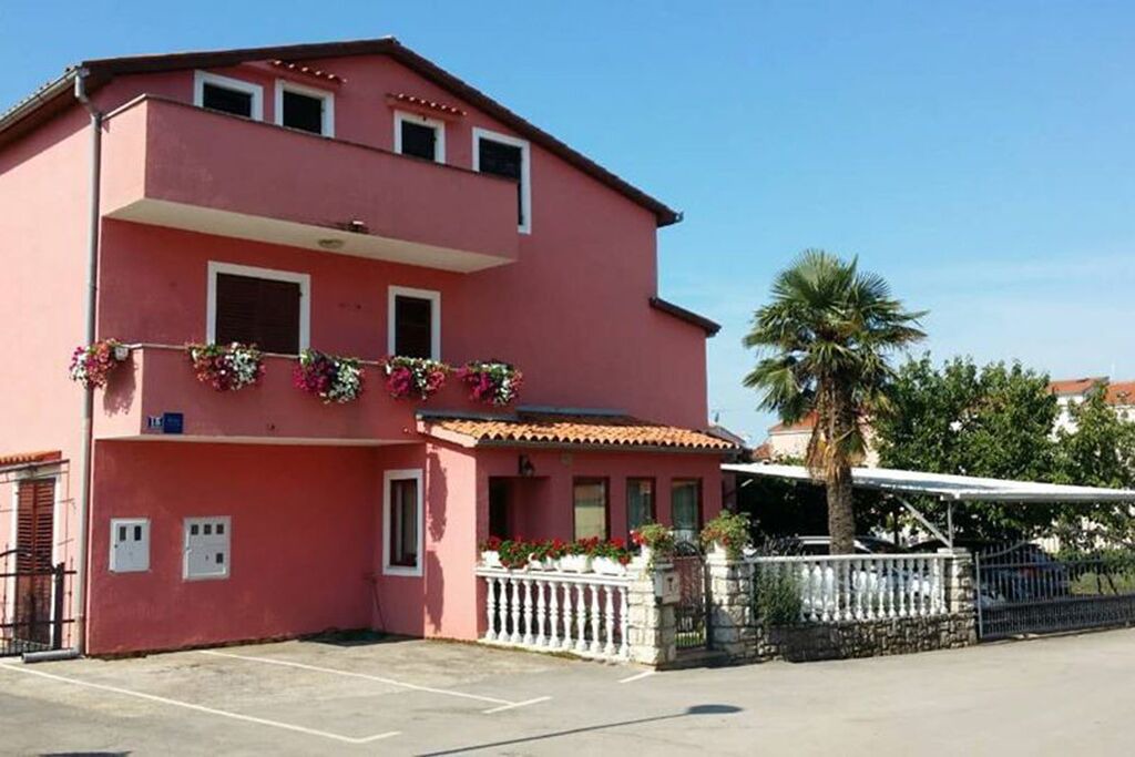 Photo of Outdoor in Vrvari