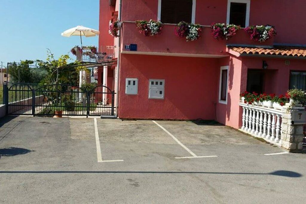 Photo of Outdoor in Vrvari