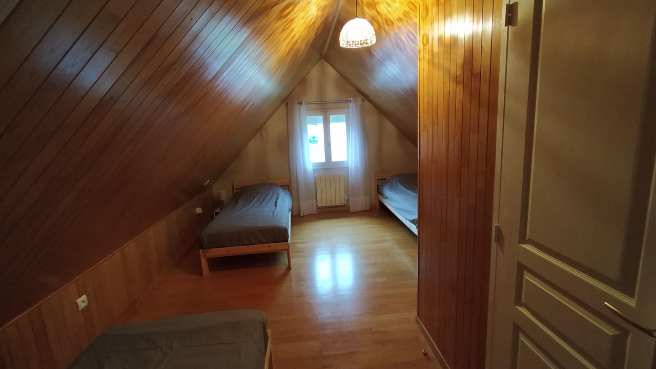 Photo of Bedroom in Adast