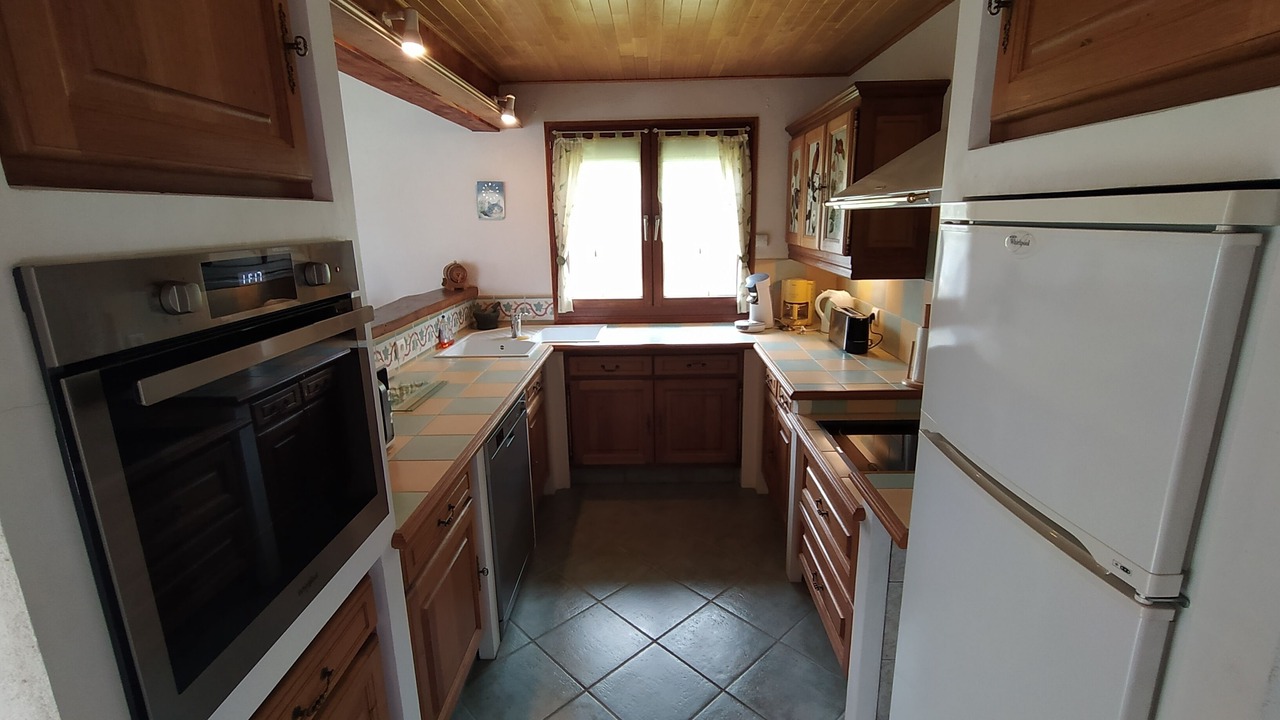 Photo of Kitchen in Adast