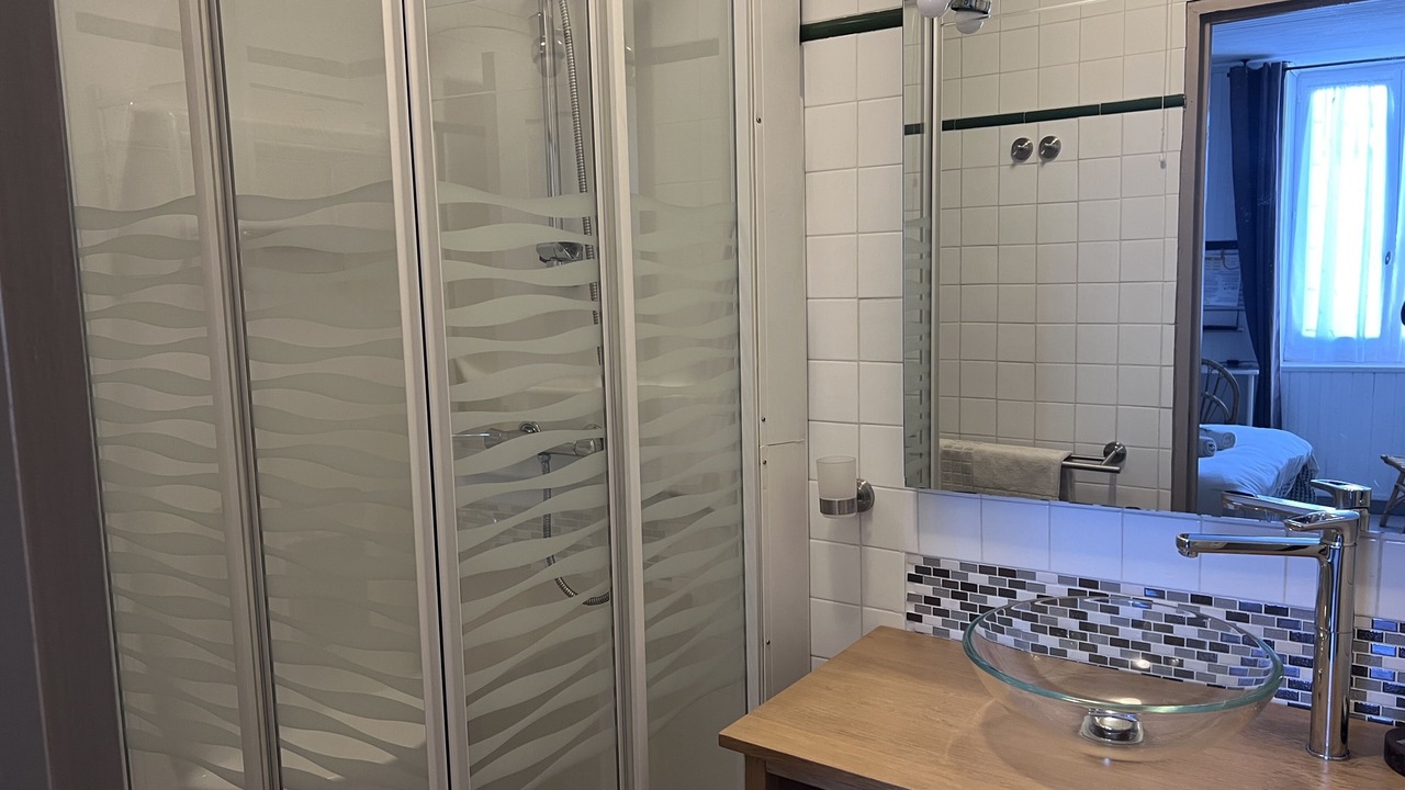 Photo of Bathroom in Autignac