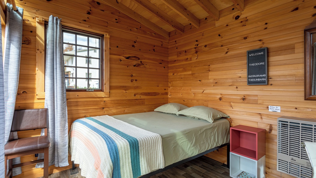Photo of Bedroom in Preston-Potter Hollow