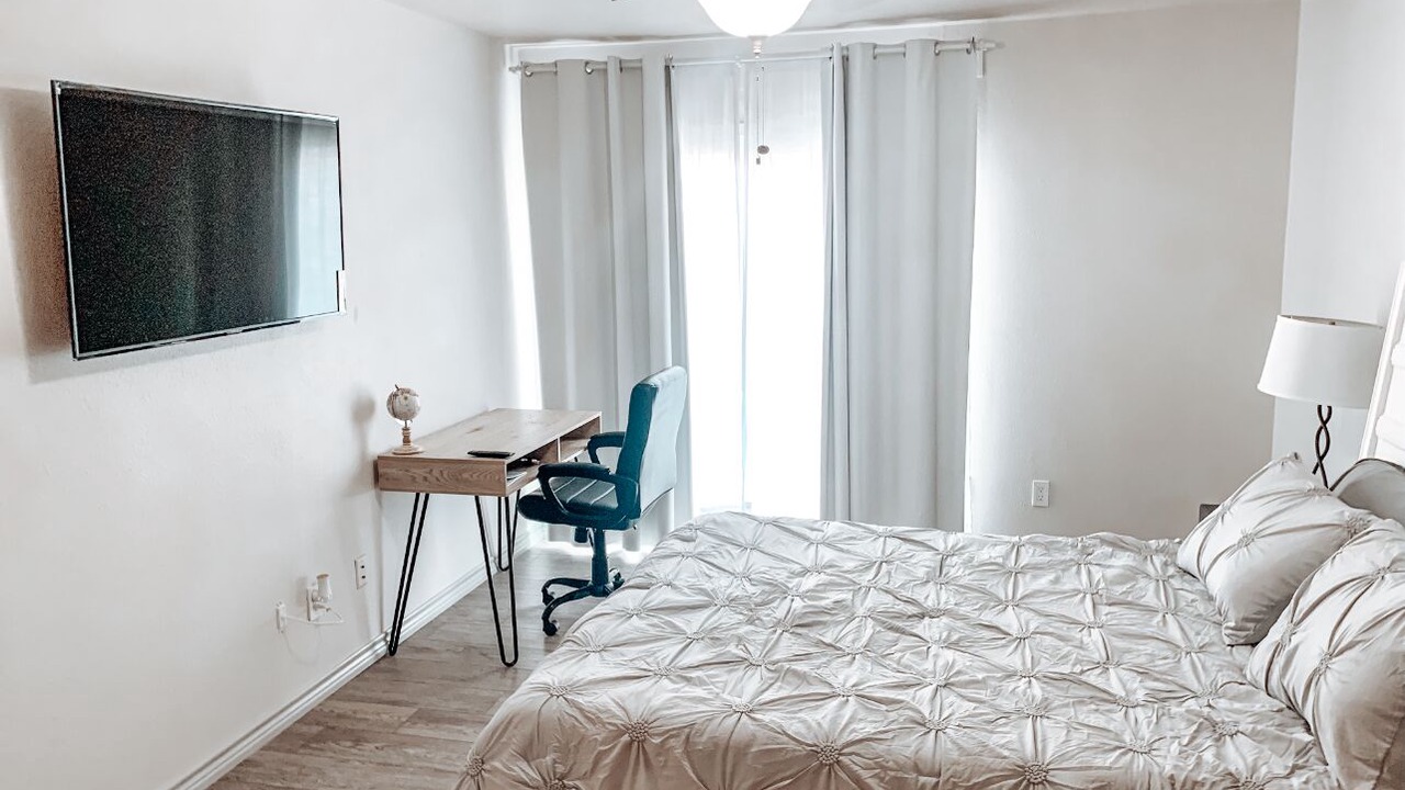 Photo of Bedroom in Far North Dallas