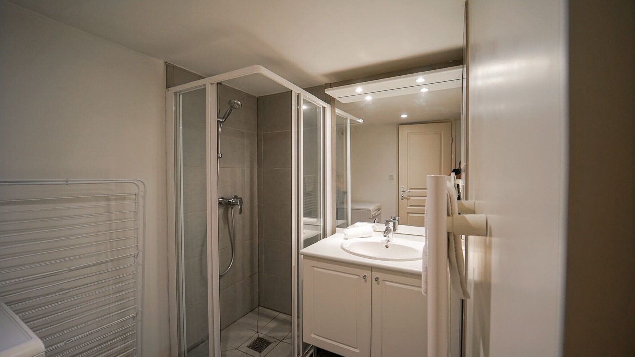 Photo of Bathroom in Duingt