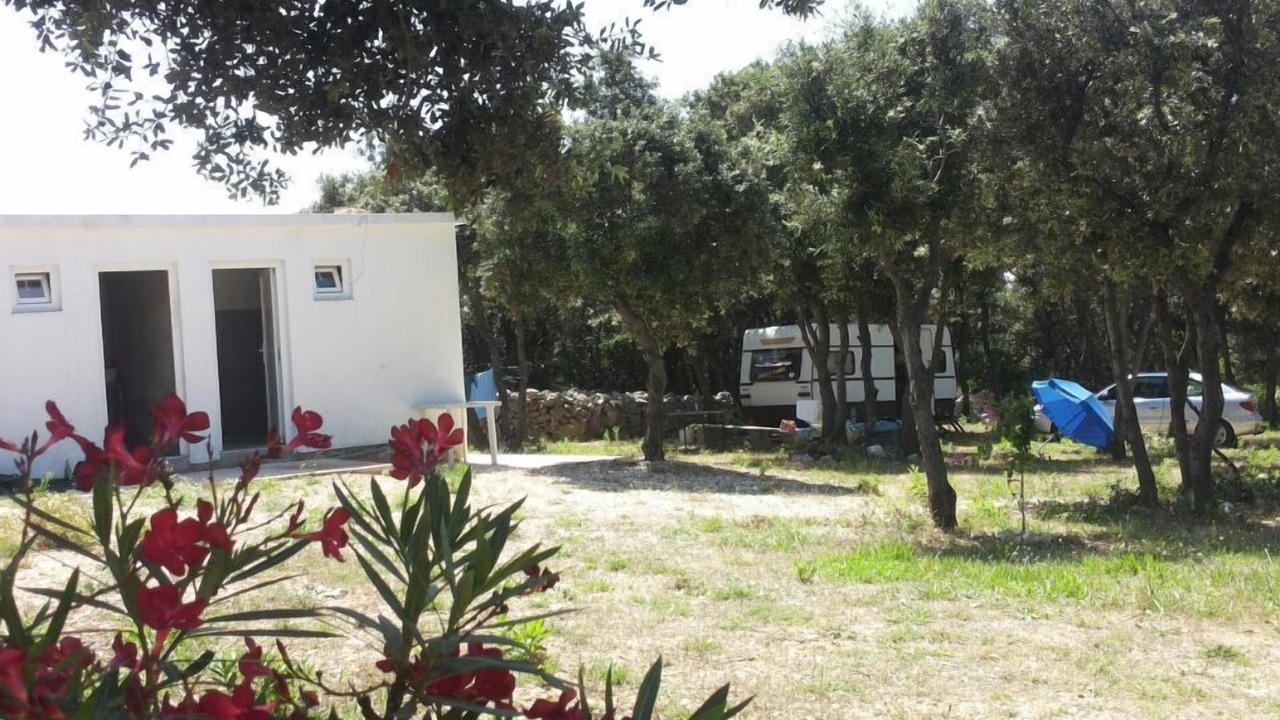 Photo of Outdoor in Mandre