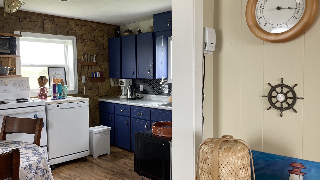 Photo of Kitchen in Charlos Cove