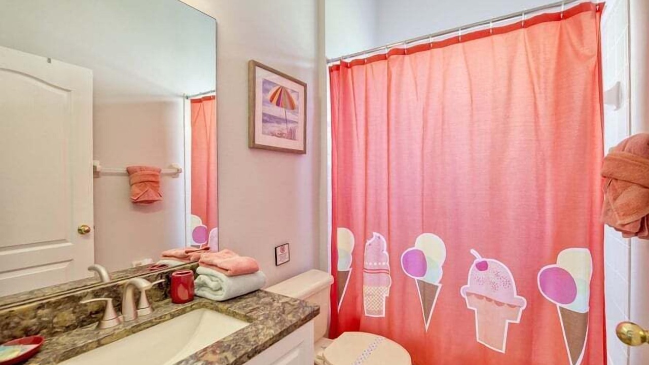 Photo of Bathroom in Tuscan Hills