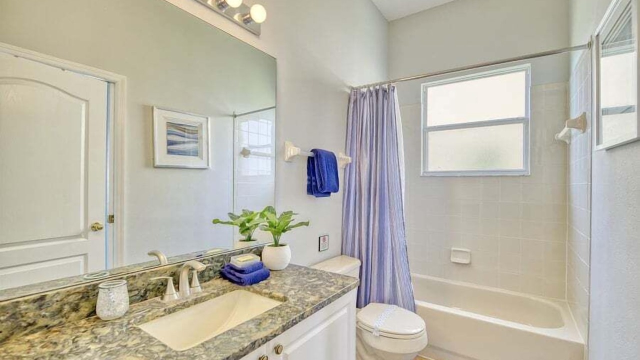 Photo of Bathroom in Tuscan Hills