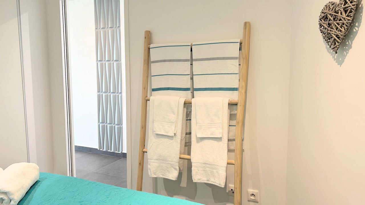 Photo of Bedroom in Orient Bay