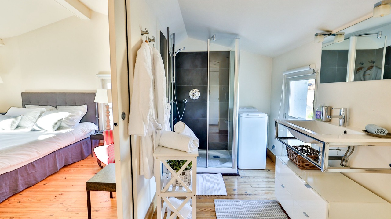 Photo of Bedroom in Jarnac