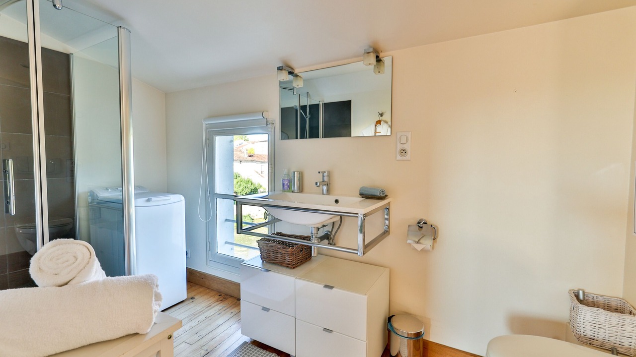 Photo of Bathroom in Jarnac