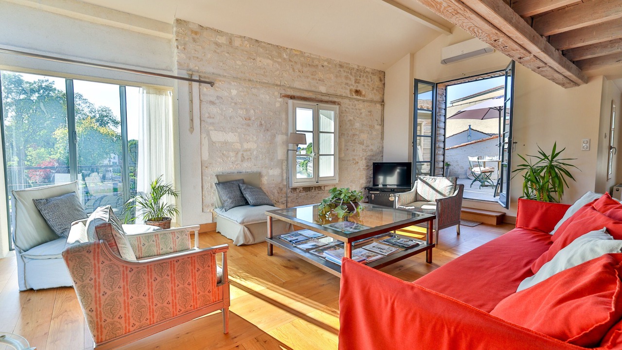 Photo of Livingroom in Jarnac