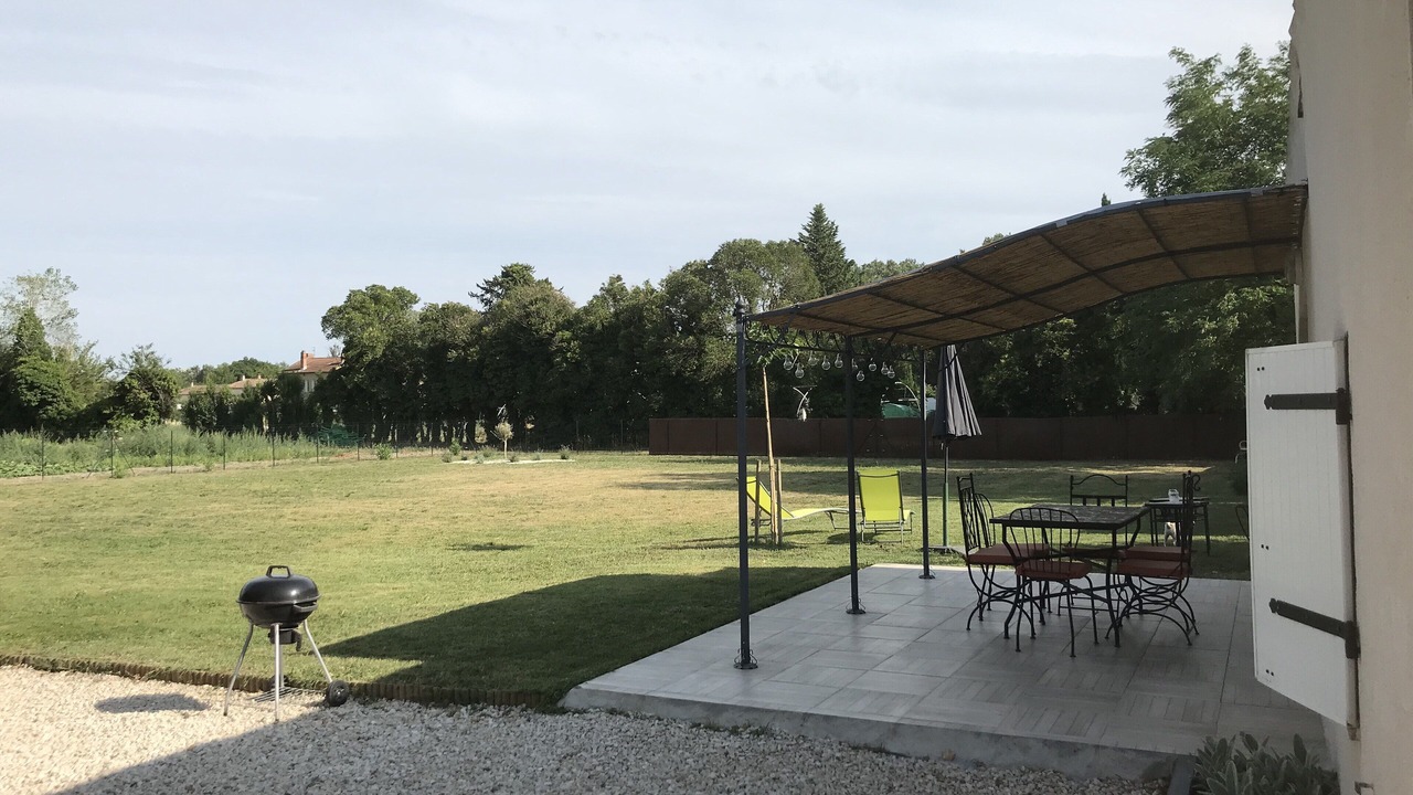 Photo of Outdoor in Pont Royal
