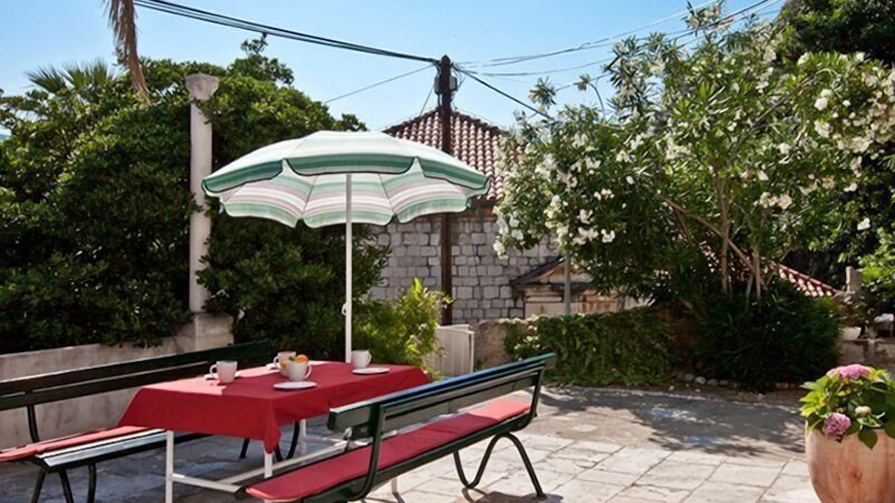 Photo of Outdoor in Pile