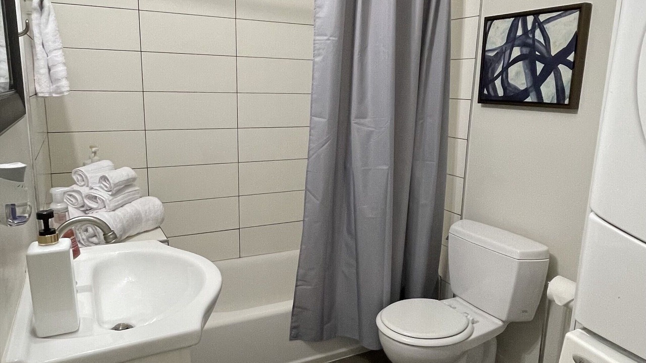 Photo of Bathroom in Oakland