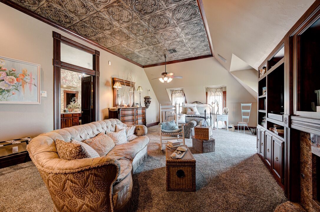Photo of Livingroom in Edmond