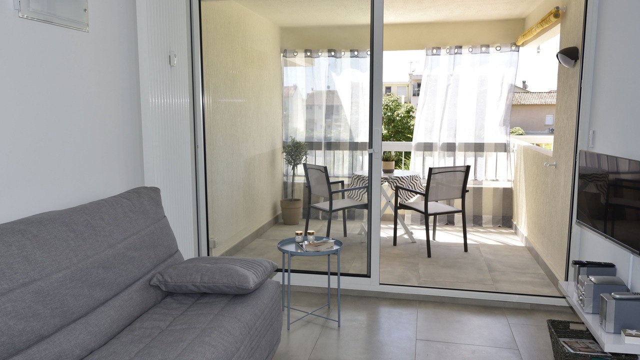 Photo of Livingroom in Carnon-Plage